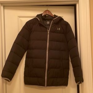 Under Armour Youth XL black winter jacket
